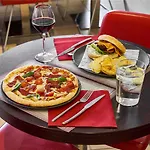Ibis Meridiana Hotel