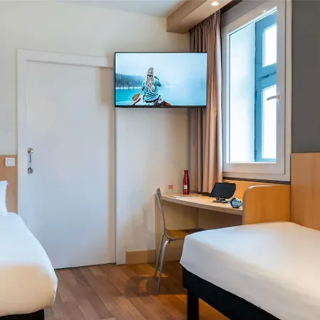 Ibis Meridiana 2* Barcelona
