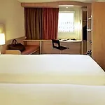 ホテル イビス メリディアナ 2*